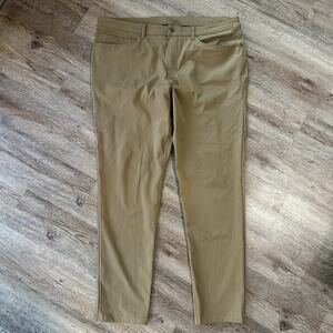 Lululemon Mens ABC Classic-Fit 5-Pocket Pants Warpstreme Size 40 Tan